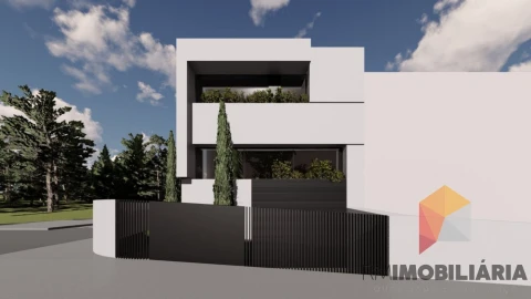 Moradia T3 para Venda em Fânzeres e São Pedro da Cova