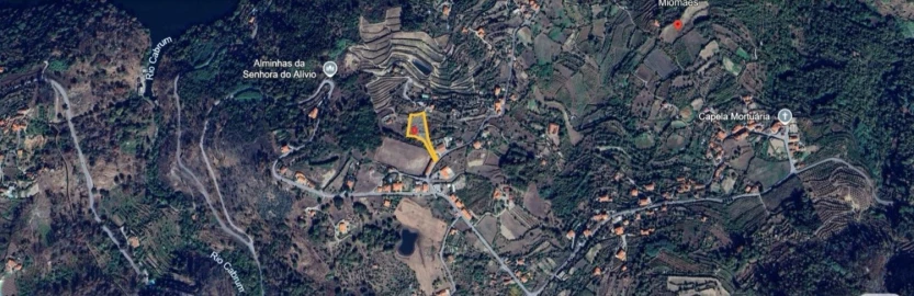 Quinta T3 para Venda em Freigil e Miomães