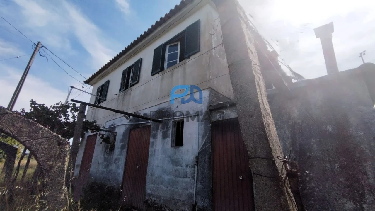 Quinta T3 para Venda em Freigil e Miomães Foto 10