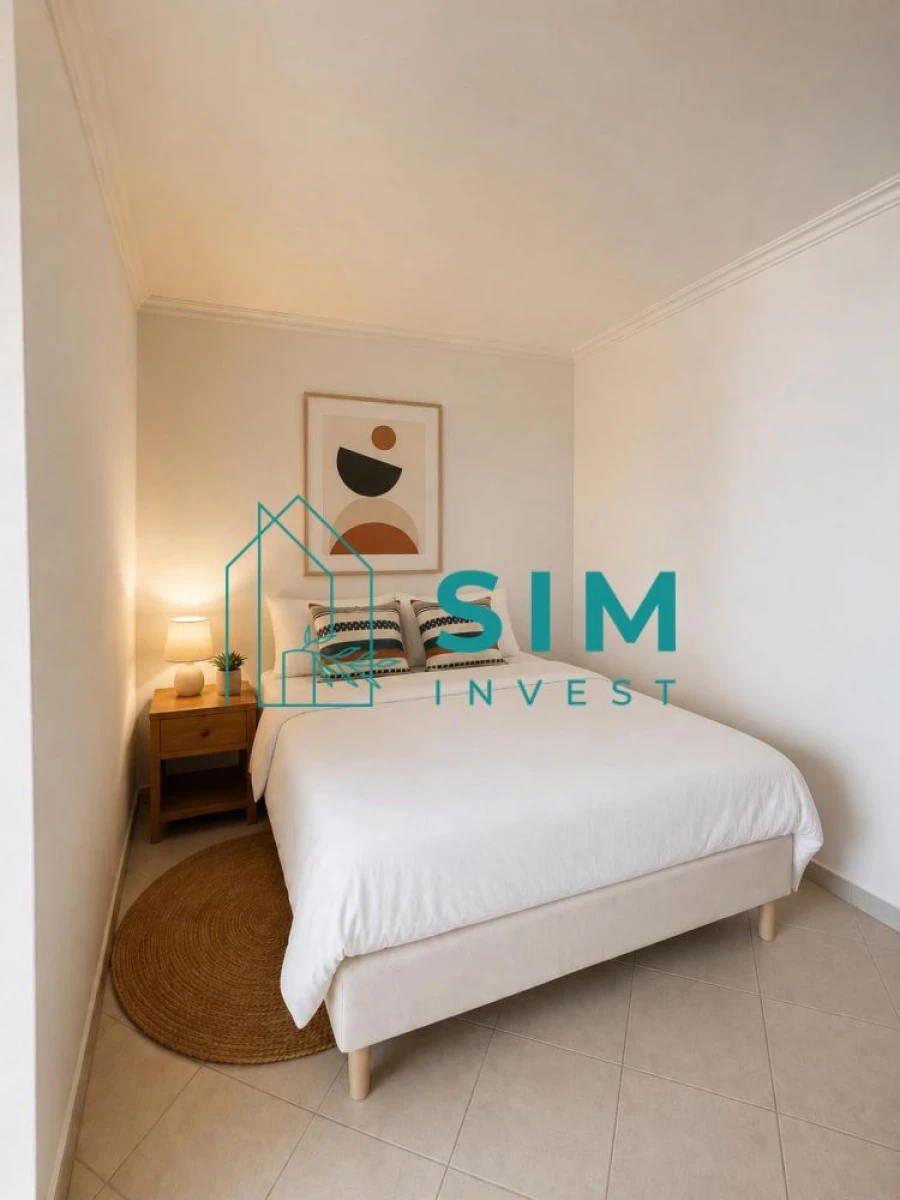 Apartamento T1 para Venda em Quarteira Foto 8