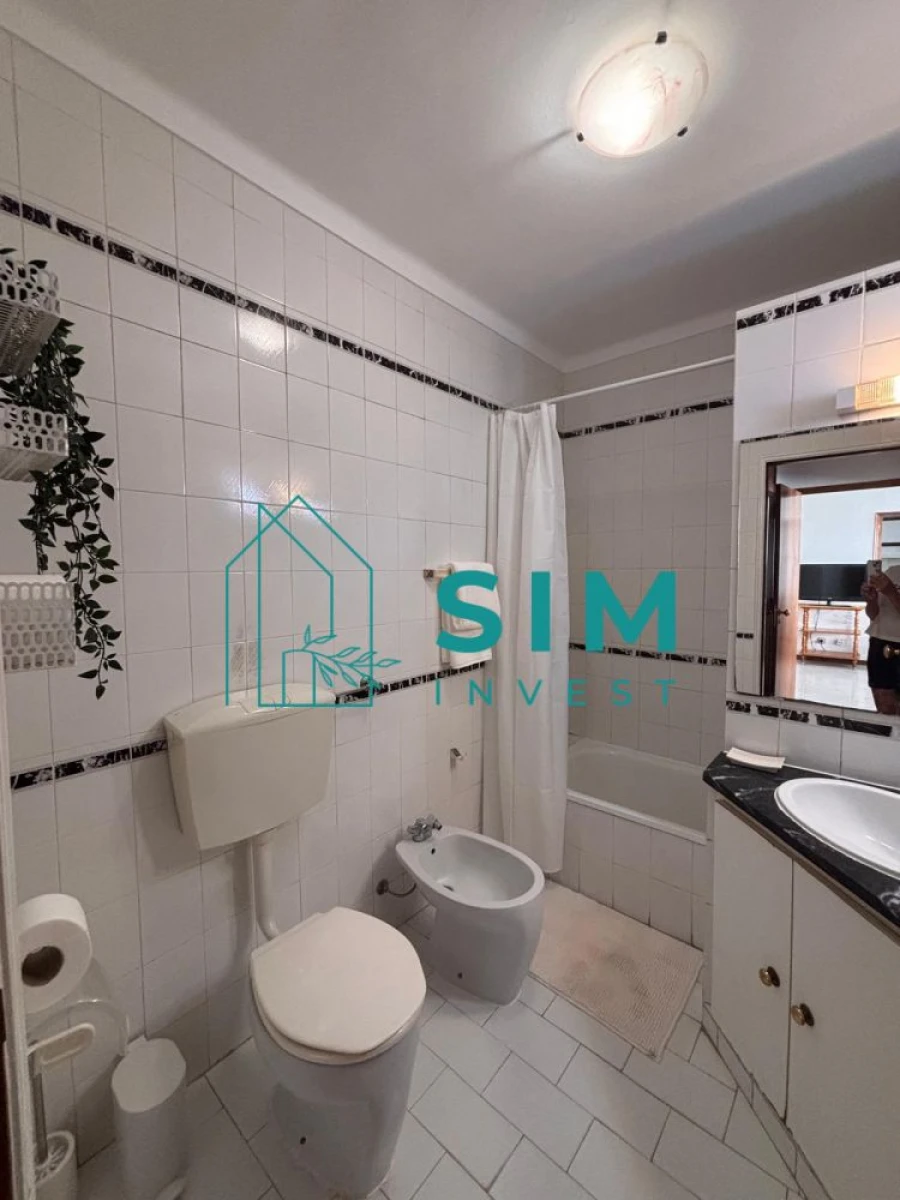 Apartamento T1 para Venda em Quarteira Foto 21