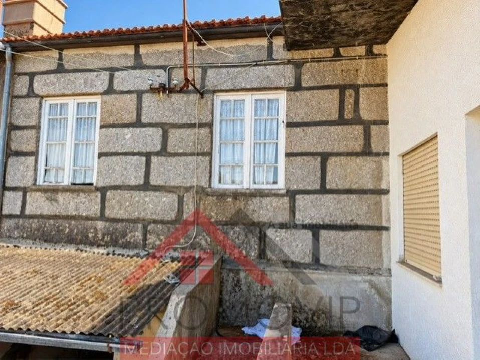Moradia T3 para Venda em Santo Tirso, Couto (Santa Cristina e São Miguel) e Burgães Foto 9