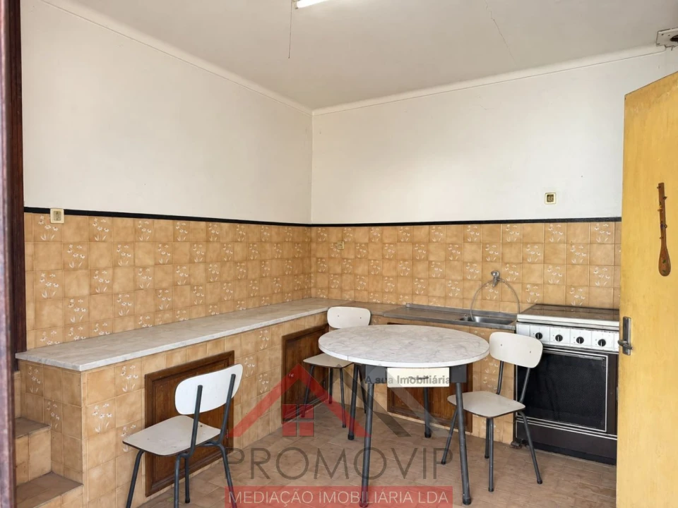 Moradia T3 para Venda em Santo Tirso, Couto (Santa Cristina e São Miguel) e Burgães Foto 5