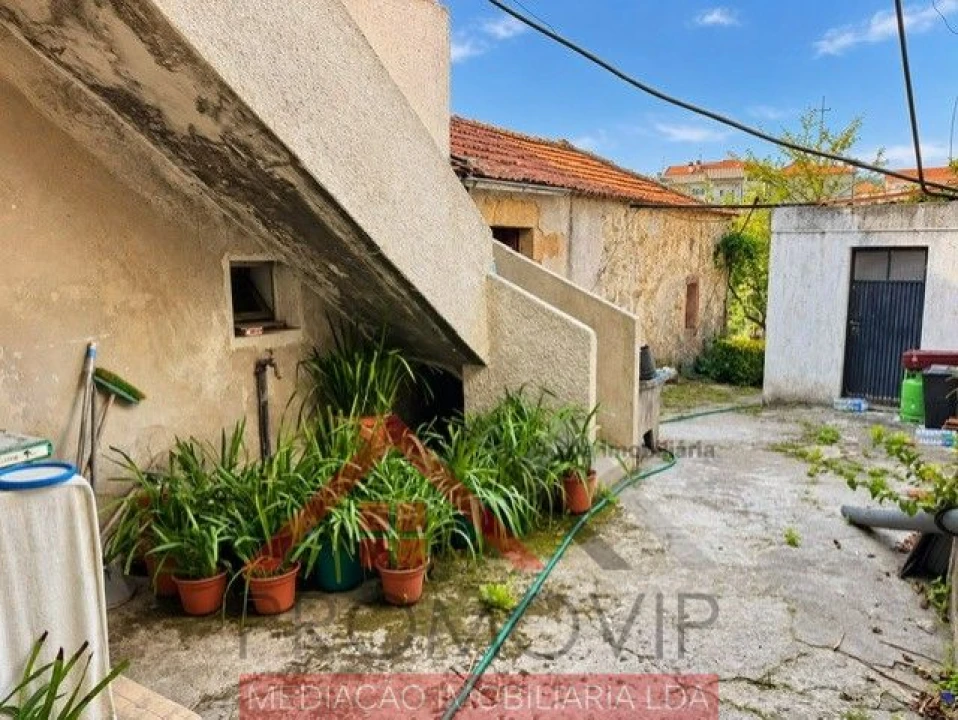 Moradia T3 para Venda em Santo Tirso, Couto (Santa Cristina e São Miguel) e Burgães Foto 8