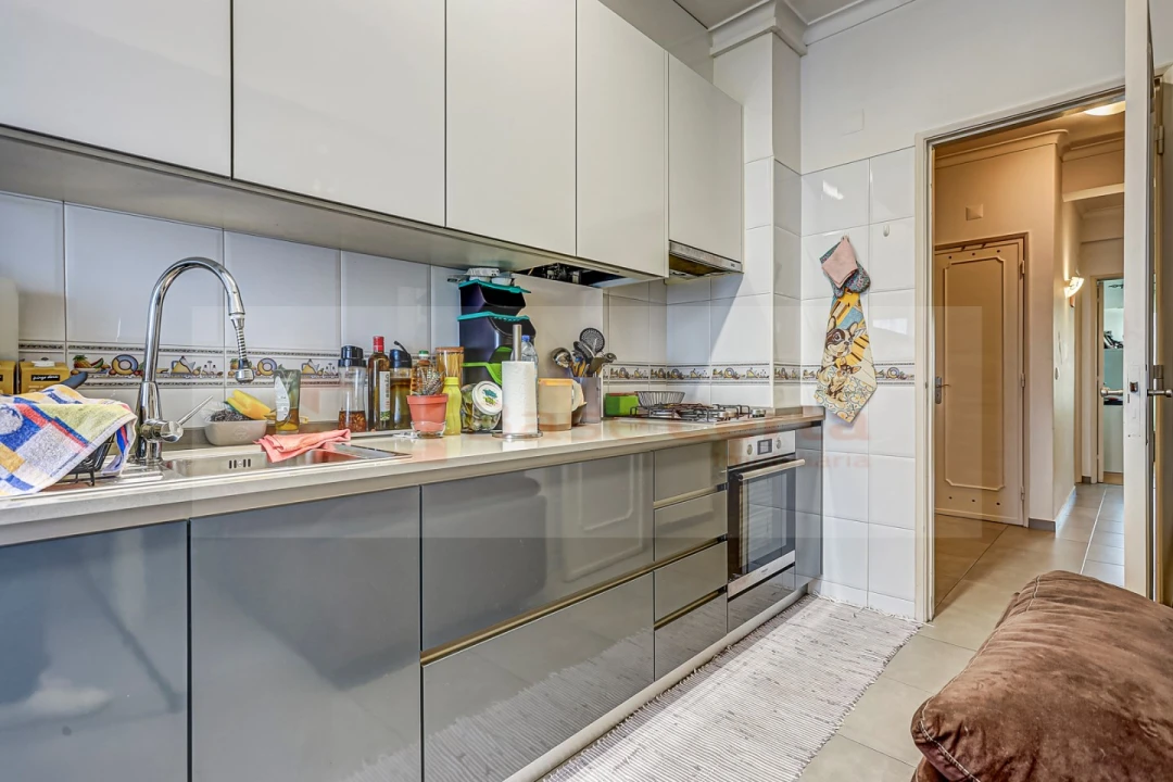 Apartamento T3 para Venda em Póvoa de Santa Iria e Forte da Casa Foto 1