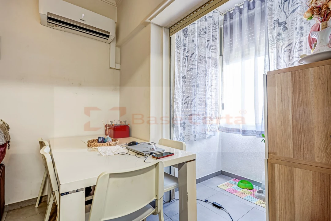 Apartamento T3 para Venda em Póvoa de Santa Iria e Forte da Casa Foto 5