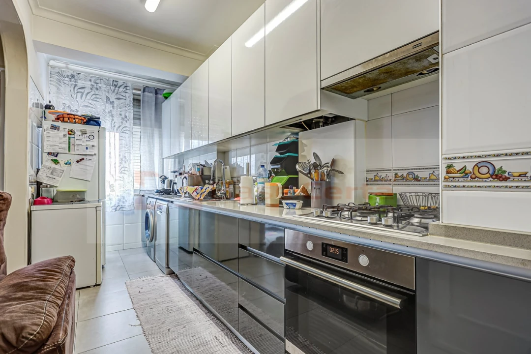 Apartamento T3 para Venda em Póvoa de Santa Iria e Forte da Casa Foto 21