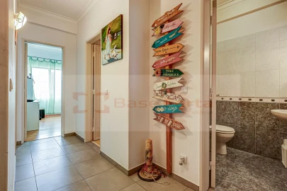 Apartamento T3 para Venda em Póvoa de Santa Iria e Forte da Casa