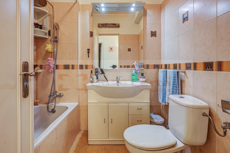 Apartamento T3 para Venda em Póvoa de Santa Iria e Forte da Casa Foto 9