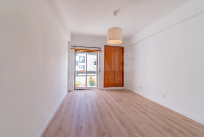 Apartamento T3 para Venda em Arruda dos Vinhos