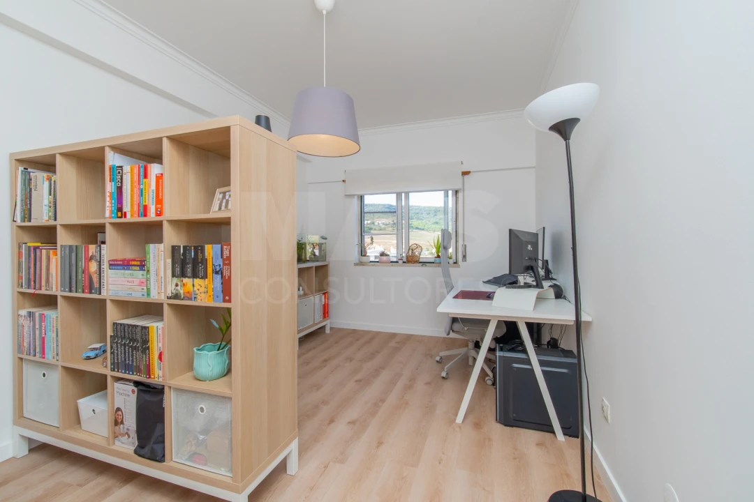 Apartamento T3 para Venda em Arruda dos Vinhos Foto 12