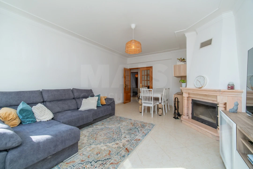 Apartamento T3 para Venda em Arruda dos Vinhos Foto 3