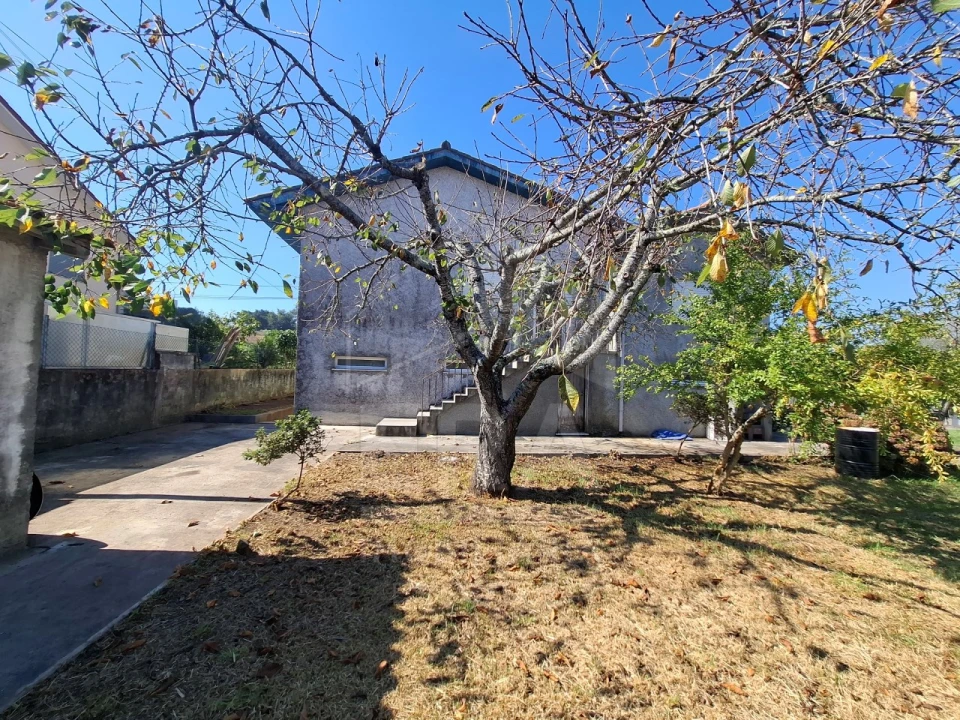 Moradia T3 para Venda em Forjães Foto 2