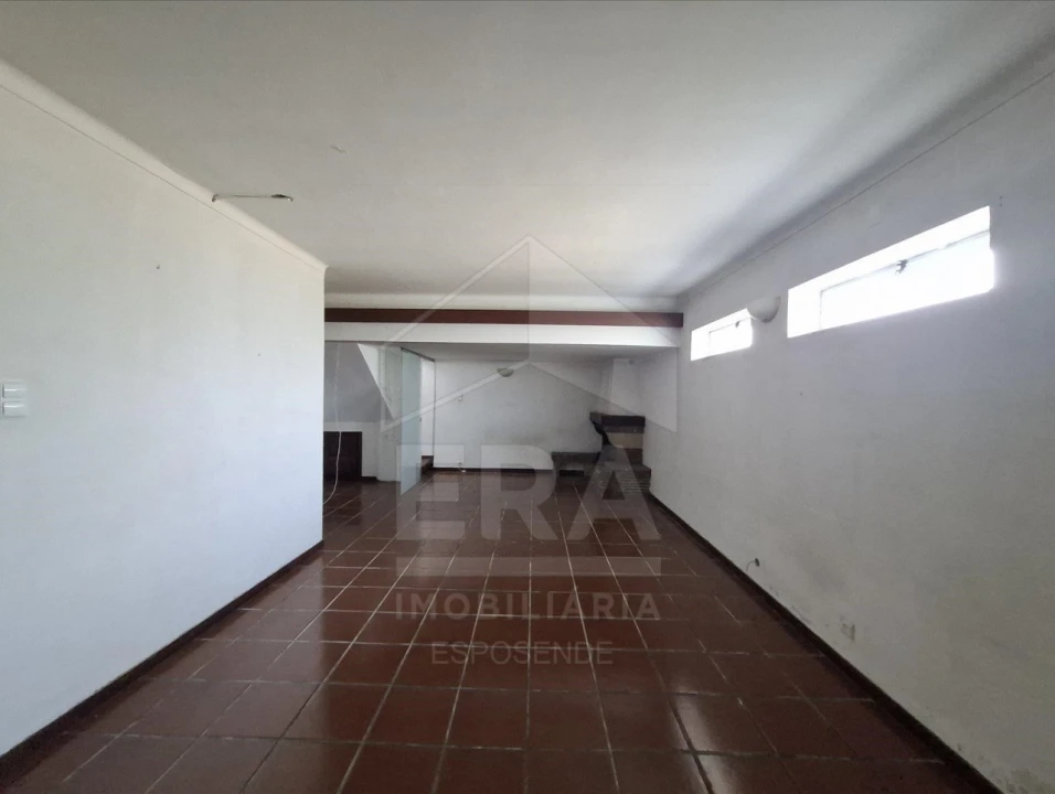 Moradia T3 para Venda em Forjães Foto 14