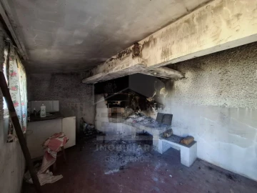 Moradia T3 para Venda em Forjães
