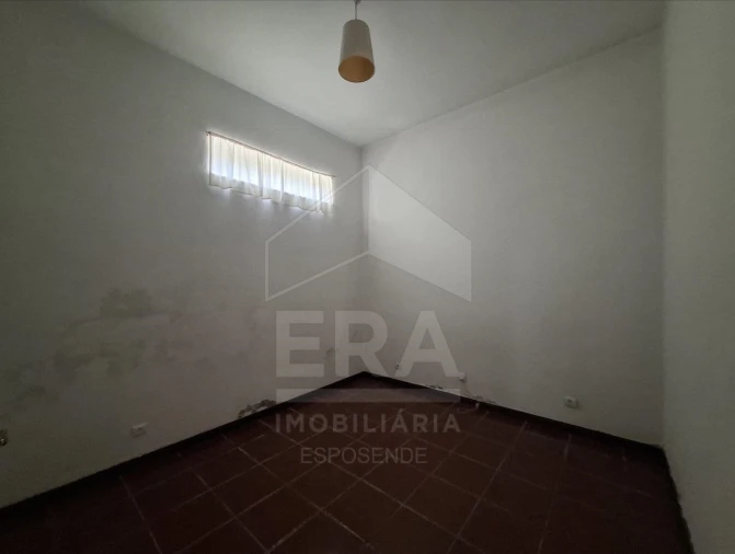 Moradia T3 para Venda em Forjães Foto 15