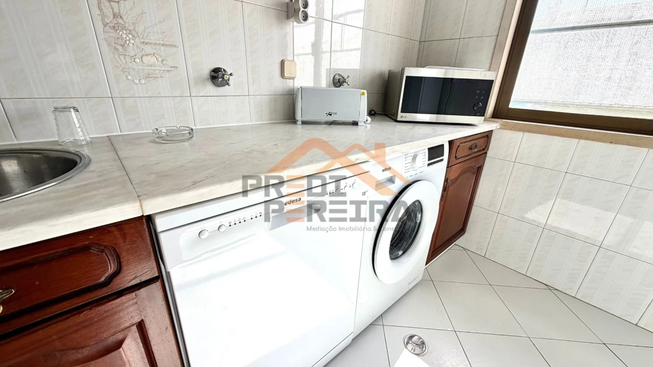 Apartamento T1 para Arrendamento em Odivelas Foto 2
