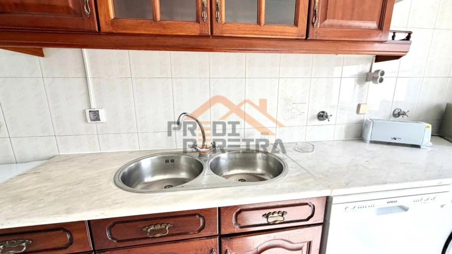 Apartamento T1 para Arrendamento em Odivelas Foto 3