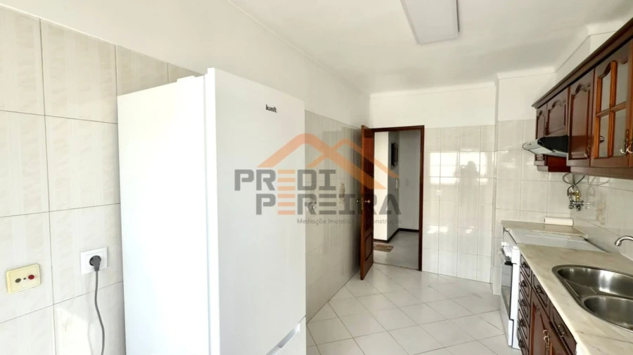 Apartamento T1 para Arrendamento em Odivelas Foto 20