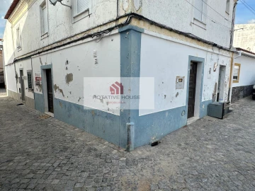 Moradia para Venda em Terrugem e Vila Boim