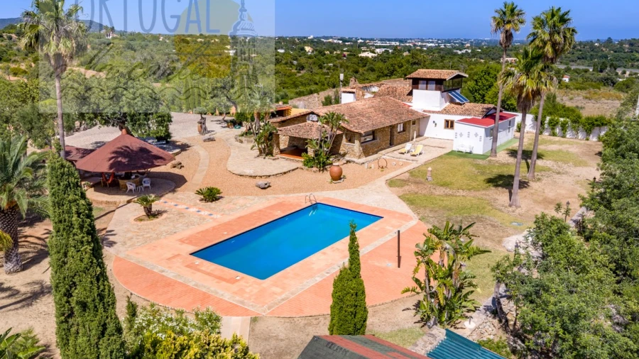 Moradia T3 para Venda em Quelfes