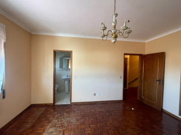 Moradia T4 para Venda em Beduído e Veiros