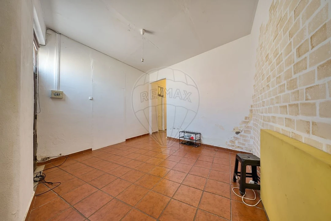 Moradia T7 para Venda em Almeirim Foto 3