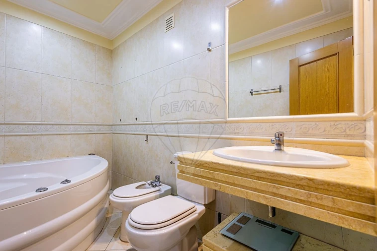 Apartamento T3 para Venda em Cartaxo e Vale da Pinta Foto 21