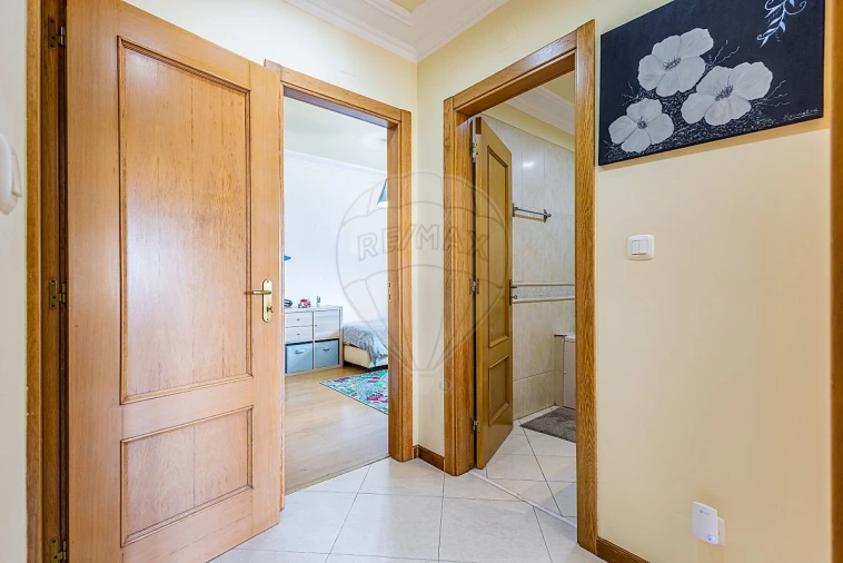 Apartamento T3 para Venda em Cartaxo e Vale da Pinta Foto 23