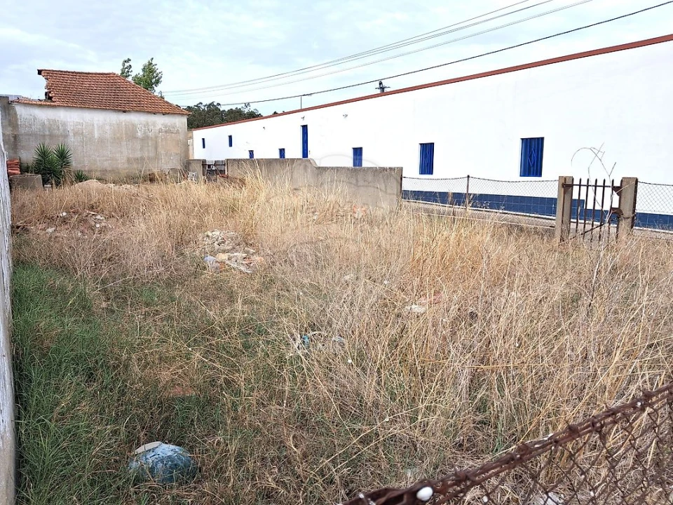Terreno para Venda em Vale de Santarem Foto 11