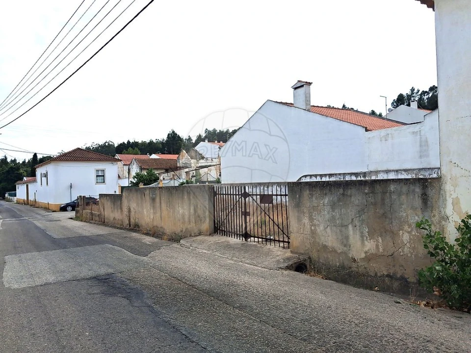 Terreno para Venda em Vale de Santarem Foto 7