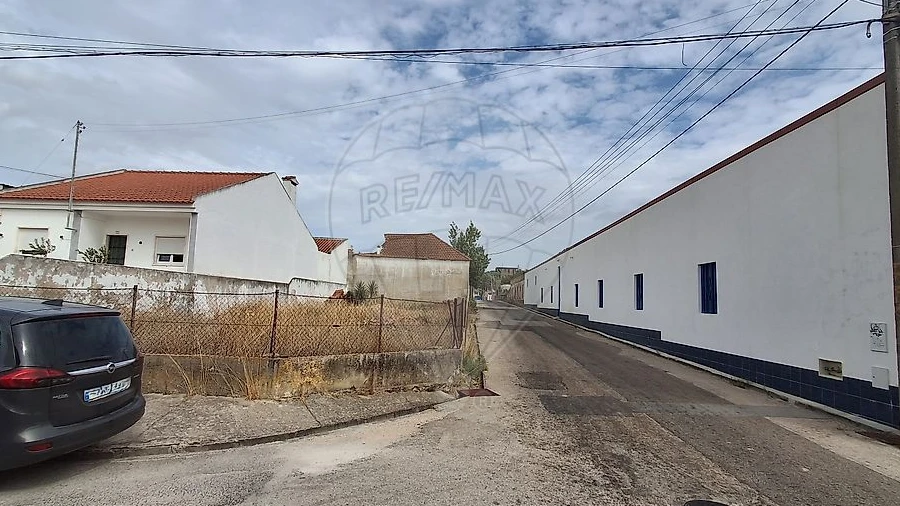 Terreno para Venda em Vale de Santarem