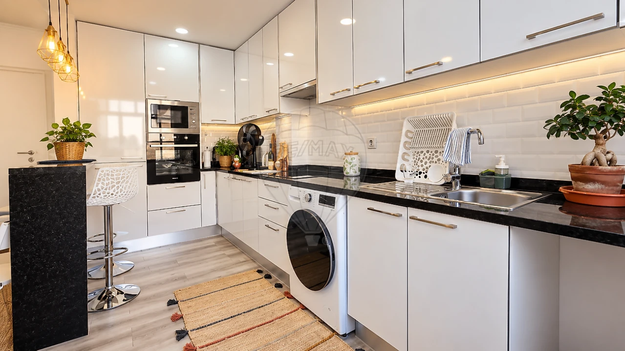 Apartamento T2 para Venda em Setubal (São Sebastião) Foto 2