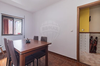 Apartamento T2 para Venda em Alto do Seixalinho, Santo André e Verderena
