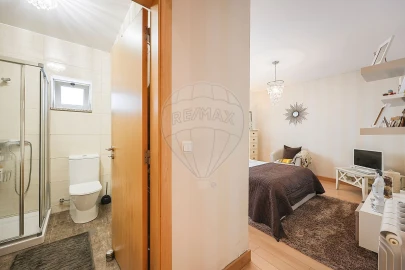 Apartamento T2 para Venda em Glória e Vera Cruz