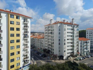 Apartamento T2 para Arrendamento em Alcabideche