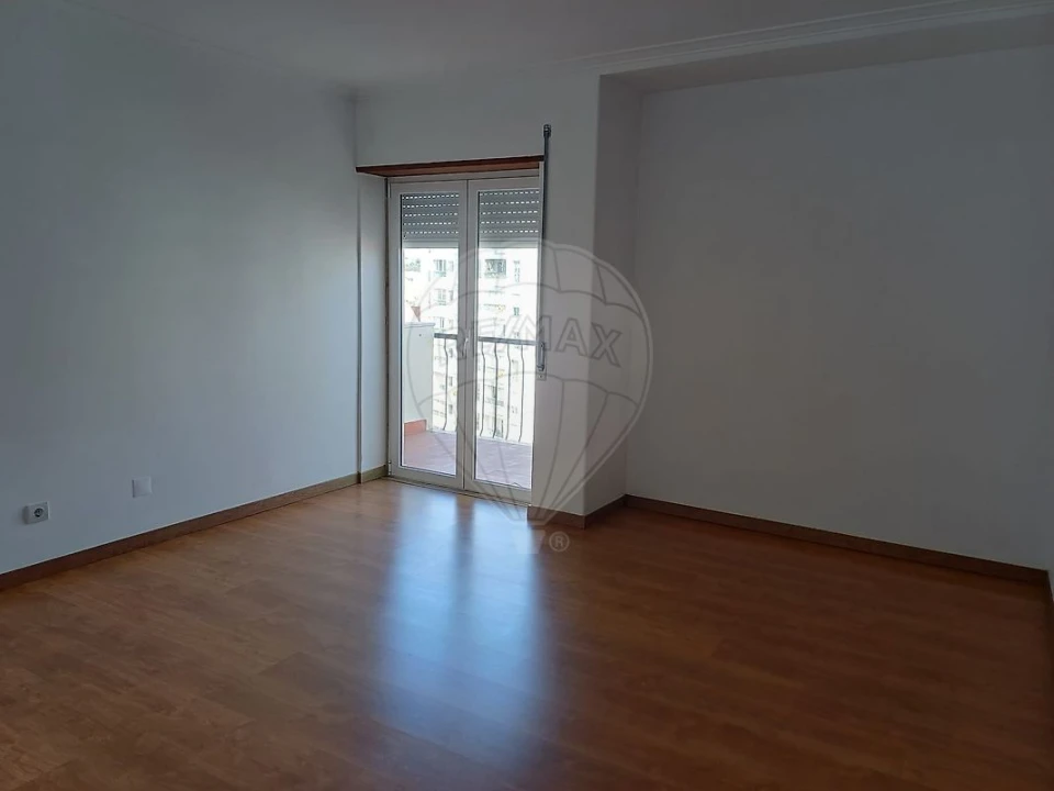 Apartamento T2 para Arrendamento em Alcabideche Foto 13