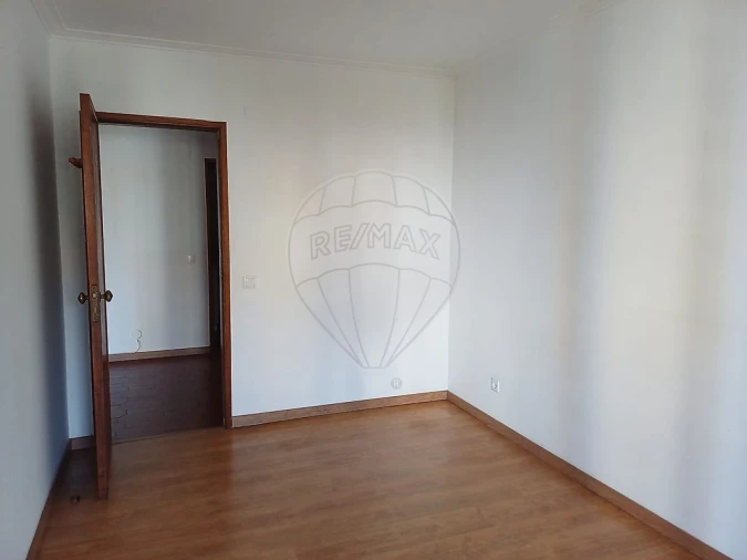 Apartamento T2 para Arrendamento em Alcabideche Foto 7
