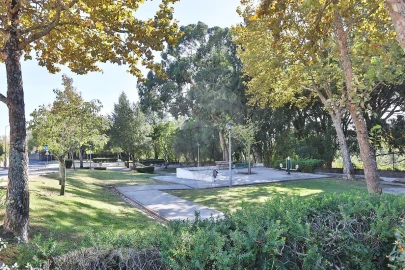 Apartamento T1 para Venda em Queluz e Belas