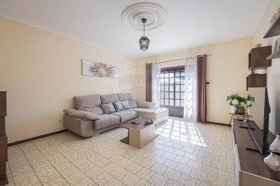 Moradia T3 para Venda em Aradas