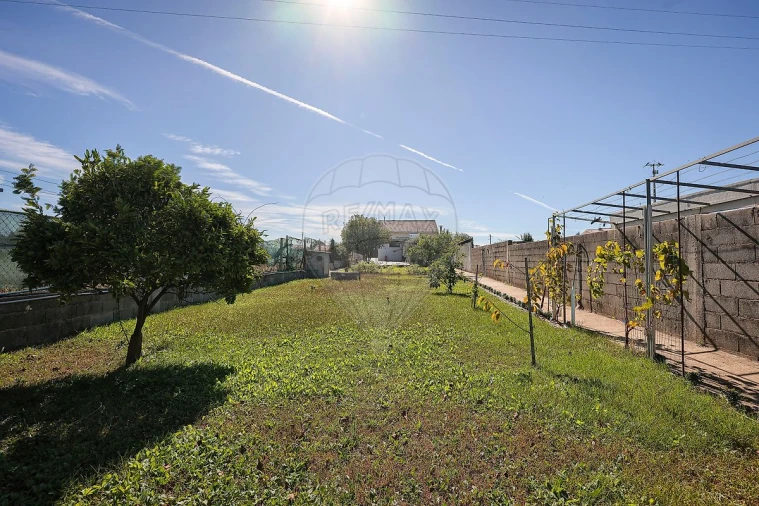 Moradia T3 para Venda em Aradas Foto 31