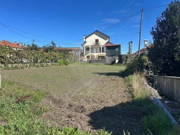 Terreno para Venda em Arões