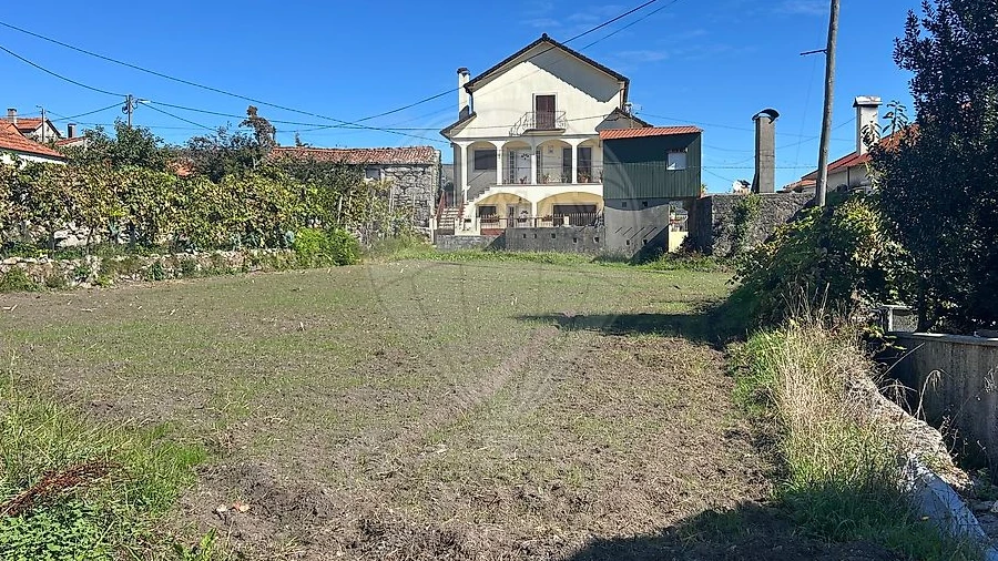 Terreno para Venda em Arões