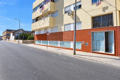 Loja para Venda em Alhos Vedros