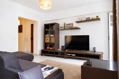 Apartamento T3 para Venda em Carregado e Cadafais