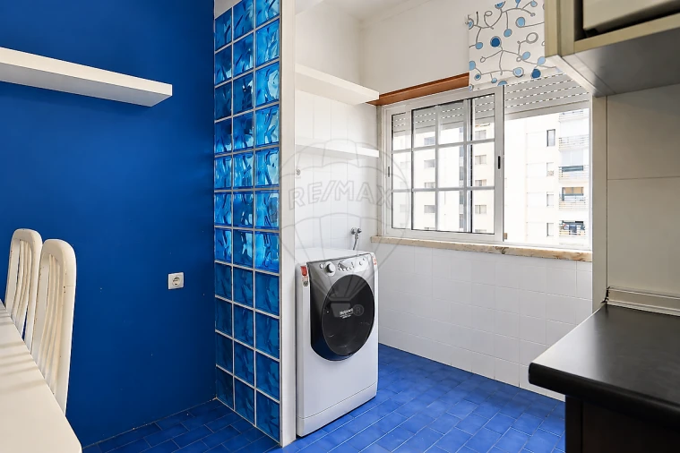 Apartamento T3 para Venda em Carregado e Cadafais Foto 4