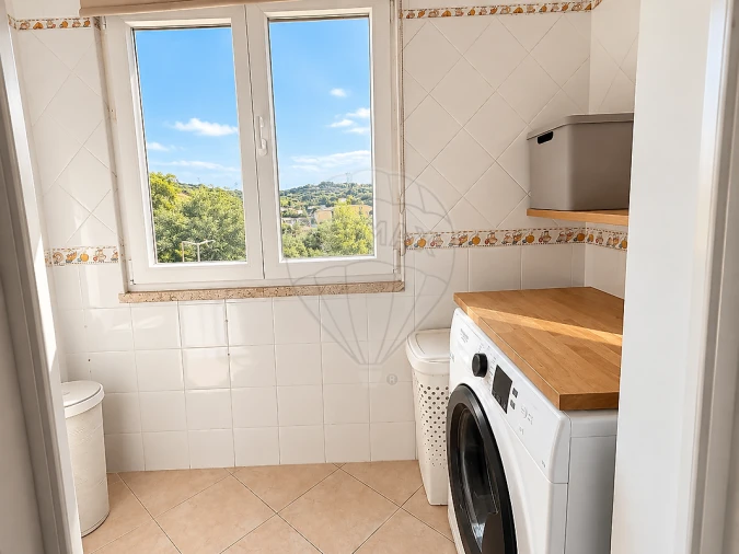 Apartamento T2 para Venda em Vila Franca de Xira Foto 6