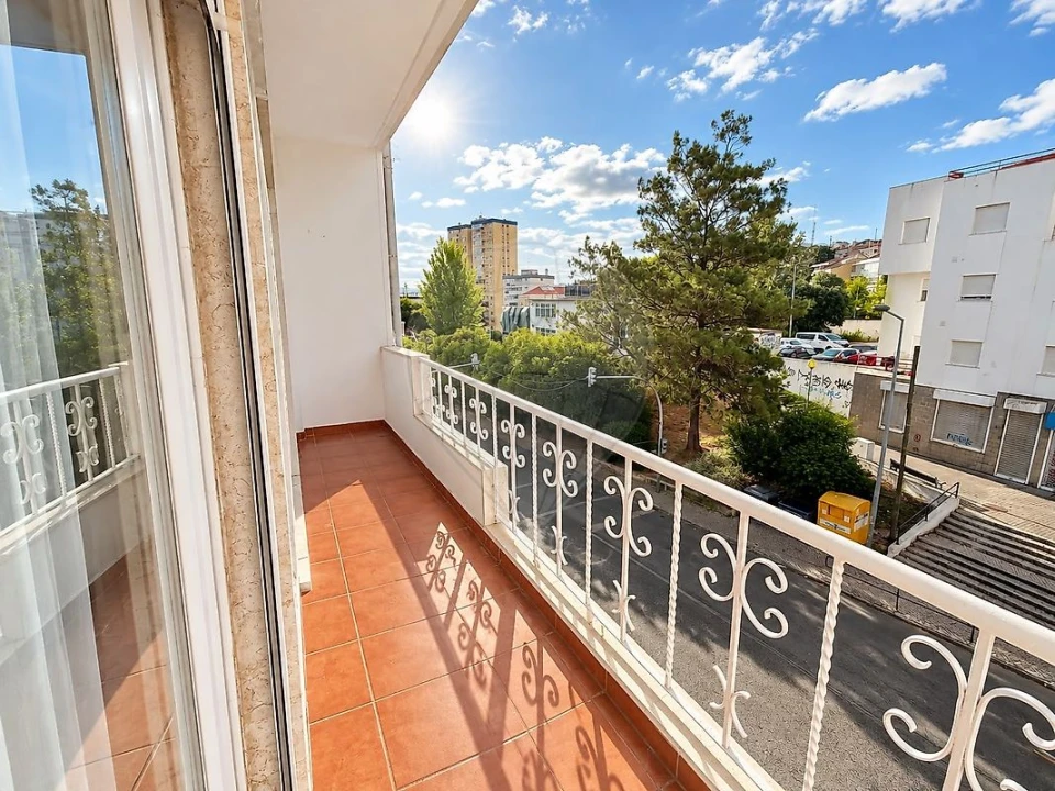 Apartamento T2 para Venda em Vila Franca de Xira Foto 12