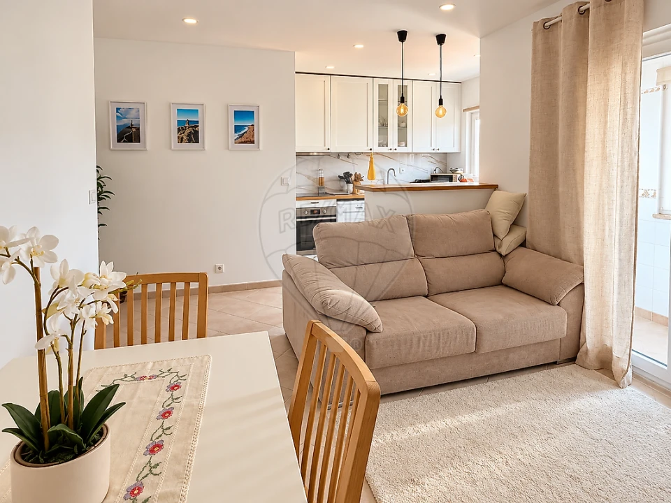 Apartamento T2 para Venda em Vila Franca de Xira Foto 2