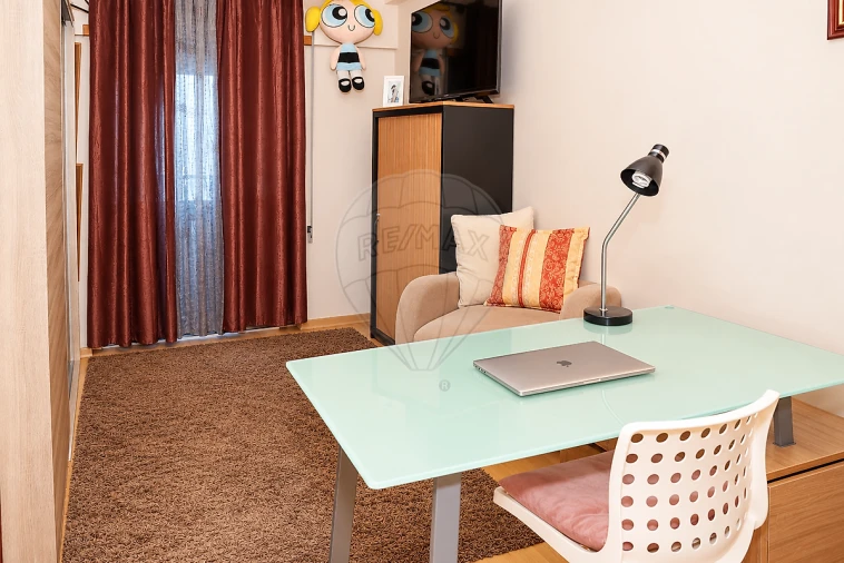 Apartamento T3 para Venda em Carregado e Cadafais Foto 18